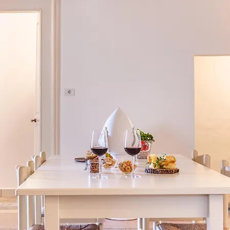 Le Stanze Di Felline- E Monolocali Vacanze-