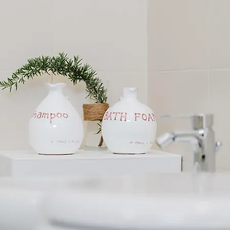 Le Stanze Di Felline- E Monolocali Vacanze-