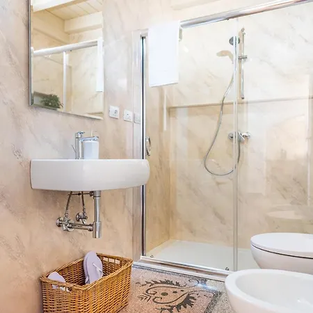Le Stanze Di Felline- E Monolocali Vacanze- Couette-café 4*