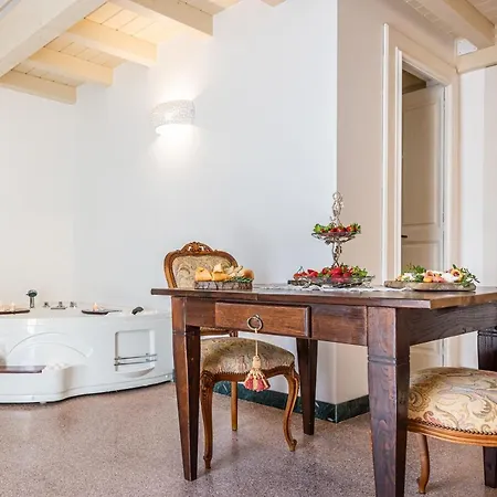 B&B Le Stanze Di Felline- E Monolocali Vacanze- 펠리네