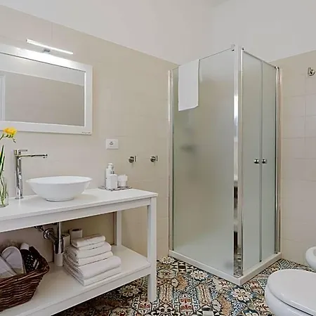 Le Stanze Di Felline- E Monolocali Vacanze- Bed & Breakfast