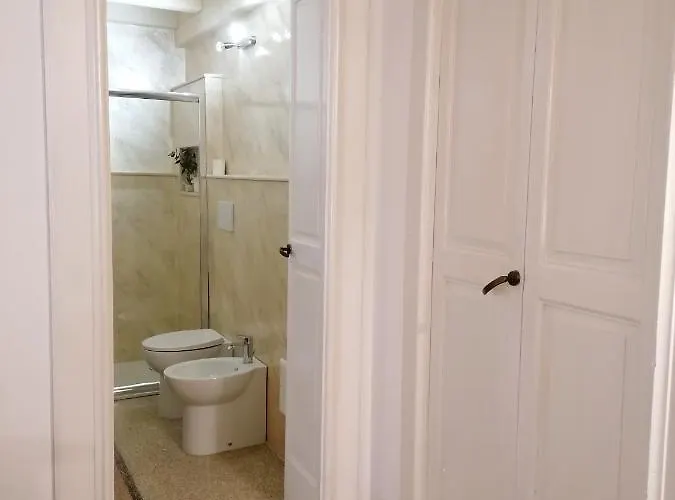 Le Stanze Di Felline- E Monolocali Vacanze- 住宿加早餐酒店 4*