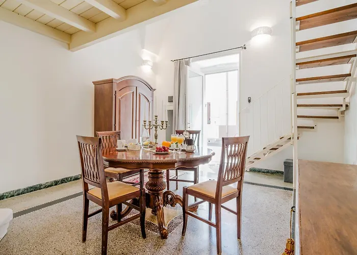 Le Stanze Di Felline- E Monolocali Vacanze- 4*